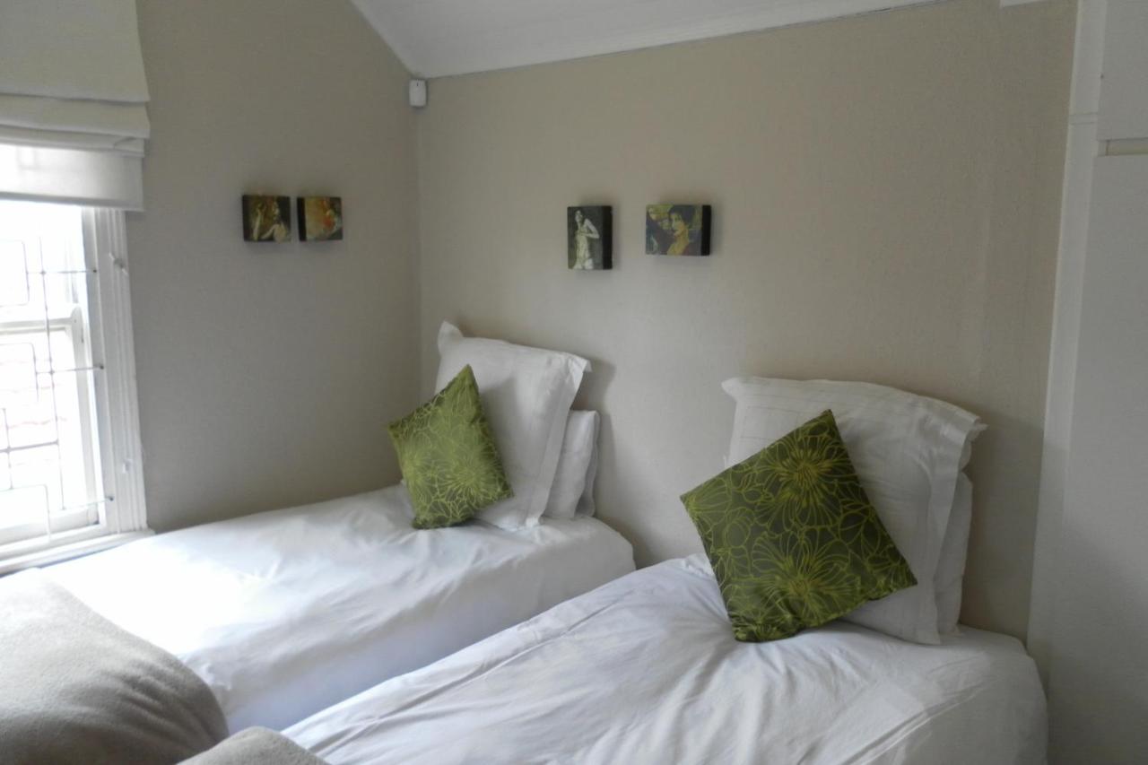 Zareba B&B Guesthouse Glendinningvale Ngoại thất bức ảnh